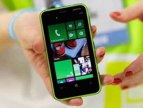 Lumia 620 نوکیا