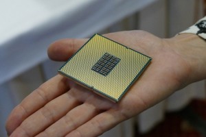 کوالکام پردازنده‌ ۲۴ هسته‌ای سوکت دار خود برای استفاده در سرورها معرفی کرد