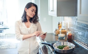 با تابه هوشمند SmartyPans تجربه متفاوتی از آشپزی داشته باشید