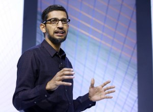 مدیرعامل گوگل از اپل در برابر تقاضای FBI حمایت کرد