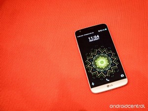 نگاه نزدیک به LG G5