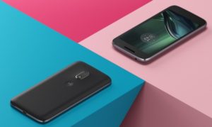 موتورولا از Moto G4 Play رونمایی کرد