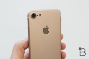مجموعه تصاویری با کیفیت از آیفون 6SE یا آیفون 7 فاش شد
