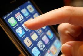 اجرای طرح رجیستری تلفن همراه به تعویق افتاد