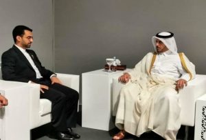 دیدار آذری جهرمی با نخست‌وزیر؛ بررسی زمینه‌ی فعالیت شرکت‌های ایرانی در برگزاری جام جهانی ۲۰۲۲