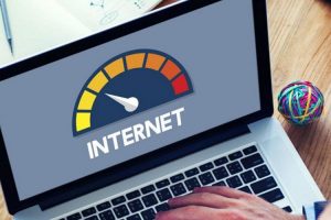 وزیر ارتباطات: افزایش کیفیت اینترنت موبایل نیاز به آزاد سازی باند فرکانس توسط صداوسیما دارد